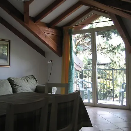 Aparthotel Village 2*