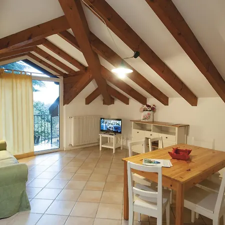 Village Aparthotel Colico