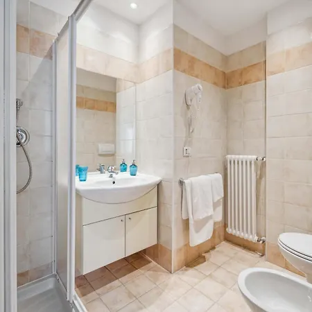 Aparthotel Village 3*