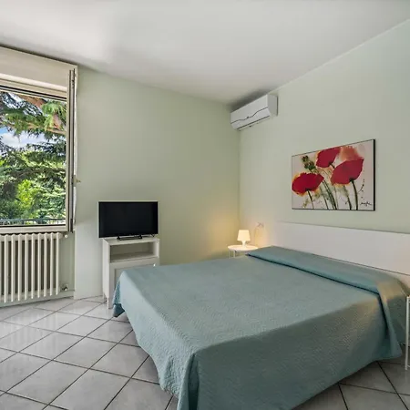 Village Hotel apartamentowy Colico