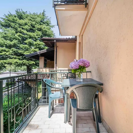 Village Aparthotel