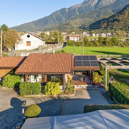 Village Lägenhetshotell Colico